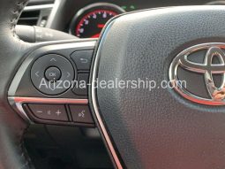 2018 Toyota Camry XSE full