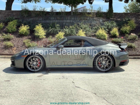 2021 Porsche 911Carrera 4S Cabriolet Carrera 4S