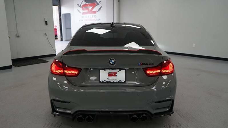 2019 BMW M4 CS 2dr Coupe full