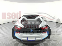 2019 BMW i8 Roadster full