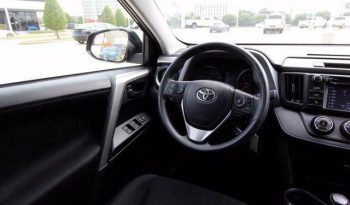 2018 Toyota RAV4 LE FWD full