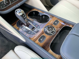 2021 Bentley Bentayga Hybrid full
