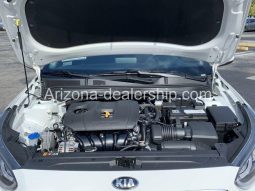 2019 Kia Forte LXS full