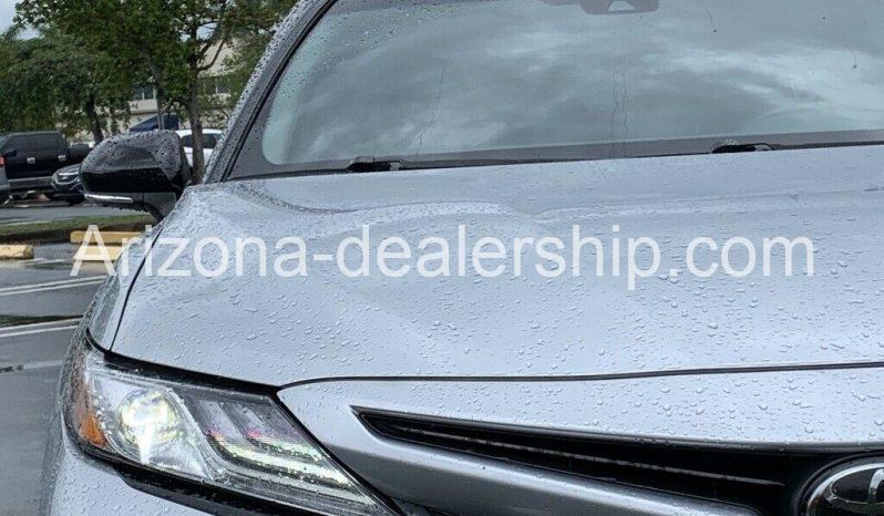 2018 Toyota Camry XSE full