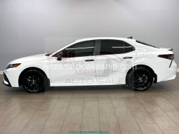 2021 Toyota Camry SE Nightshade 4dr Sedan full