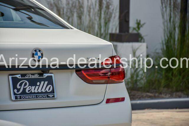2018 BMW 7-Series 750i Executive M-Sport full