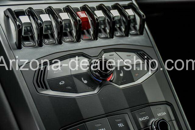2018 Lamborghini Huracan LP 580-2 Spyder With Navigation full