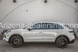 2019 Porsche Cayenne S Premium full