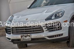 2019 Porsche Cayenne S Premium full