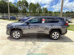 2021 Toyota RAV4 LE FWD 4D full