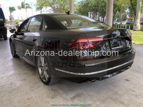 2018 Volkswagen Passat 2.0T R-Line