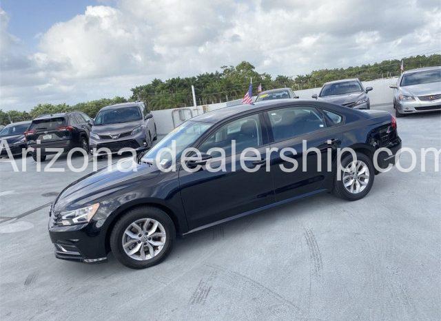 2018 VOLKSWAGEN PASSAT B full