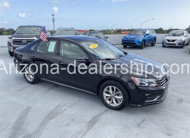 2018 VOLKSWAGEN PASSAT B full