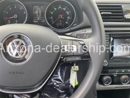 2018 VOLKSWAGEN PASSAT B full