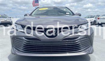 2018 TOYOTA CAMRY XLE full