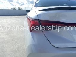 2019 TOYOTA AVALON XSE full