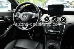 2017 Mercedes-Benz CLA-Class CLA250 full