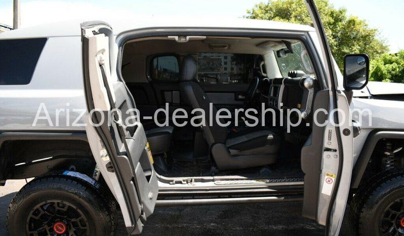 2013 Toyota FJ Cruiser full