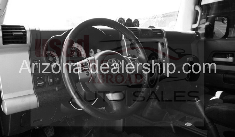 2013 Toyota FJ Cruiser full