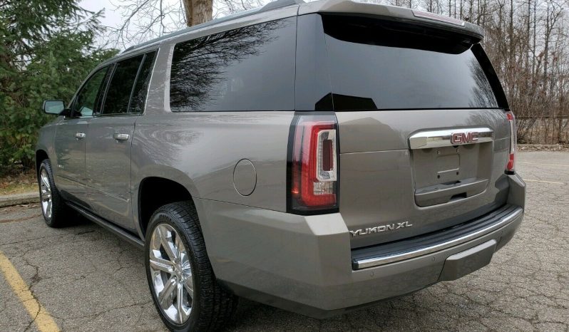 2019 GMC Yukon XL Denali full