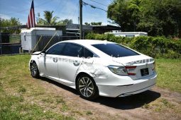 2019 Honda Accord Touring full