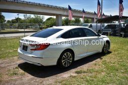 2019 Honda Accord Touring full