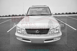 2001 Lexus LX full