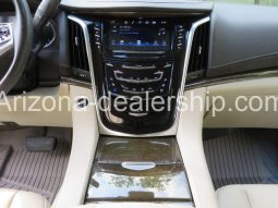 2019 Cadillac Escalade Luxury full