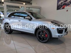 2017 Porsche Cayenne Turbo