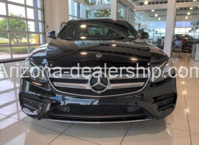 2018 Mercedes-Benz E-Class E300 full