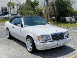 1995 Mercedes-Benz E-Class full