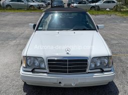 1995 Mercedes-Benz E-Class full