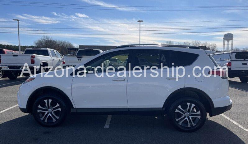 2018 Toyota RAV4 LE full