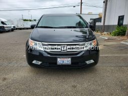 2013 Honda Odyssey Touring Passenger Mini Van full