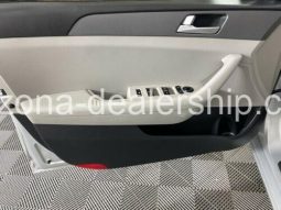 2015 Hyundai Sonata SE full