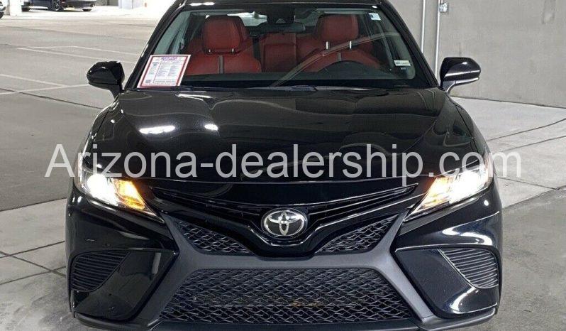 2019 Toyota Camry SE full