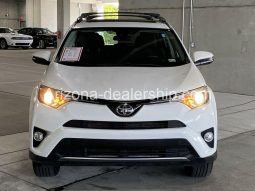 2017 Toyota RAV4 XLE full