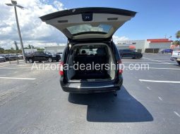 2016 Chrysler Town & Country Touring full