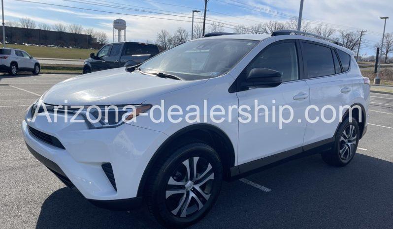 2018 Toyota RAV4 LE full