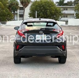 2021 Toyota C-HR XLE full