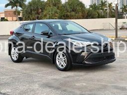 2021 Toyota C-HR XLE full