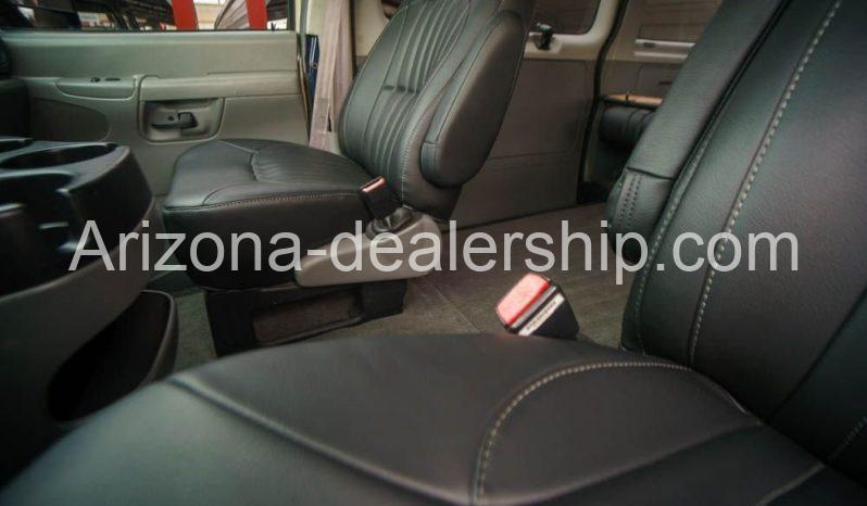 2007 Ford Econoline Wagon E-350 Super XL full