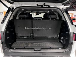 2023 Toyota Sequoia 4WD full