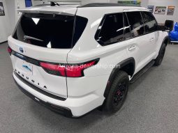 2023 Toyota Sequoia 4WD full