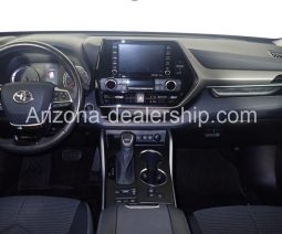 2020 Toyota Highlander LE full