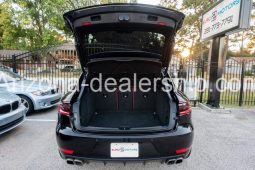 2015 Porsche Macan Turbo full