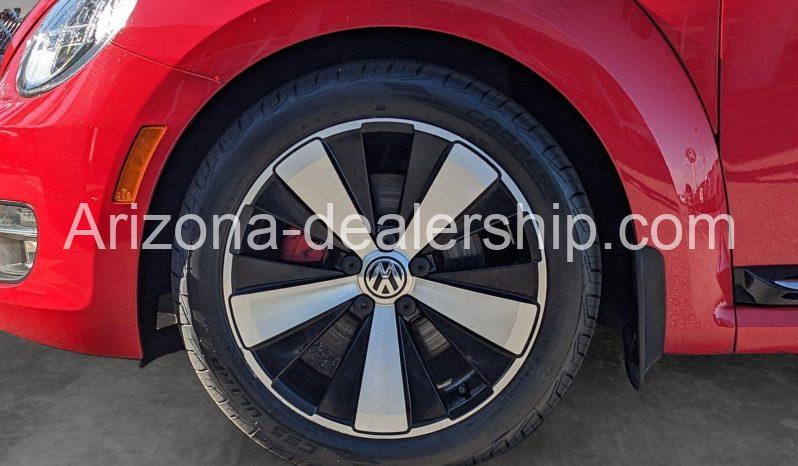 Pre-Owned 2013 Volkswagen Beetle 2.0T Turbo full