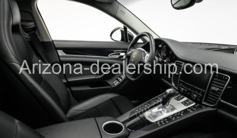 2016 Porsche Panamera full