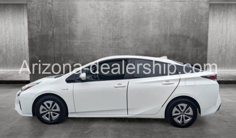 2018 Toyota Prius Three full