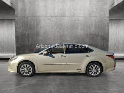 2015 Lexus ES 300h Hybrid full